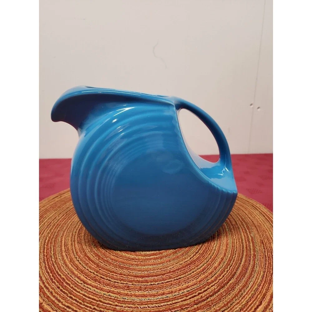 Fiesta Peacock Large Disc Pitcher 67 Oz Homer Laughlin Retired Made In The USA